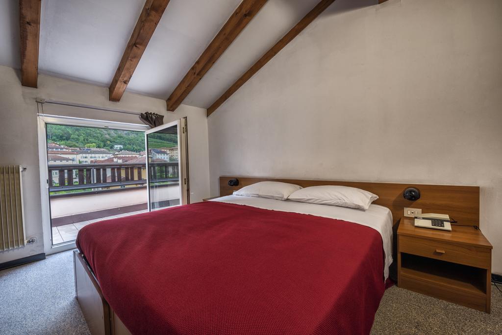 Hotel Drago Mezzocorona Exteriör bild